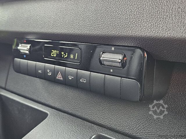 Hochdachkombi MERCEDES-BENZ SPRINTER 317 L2H2 3.5T-Trekhaak!