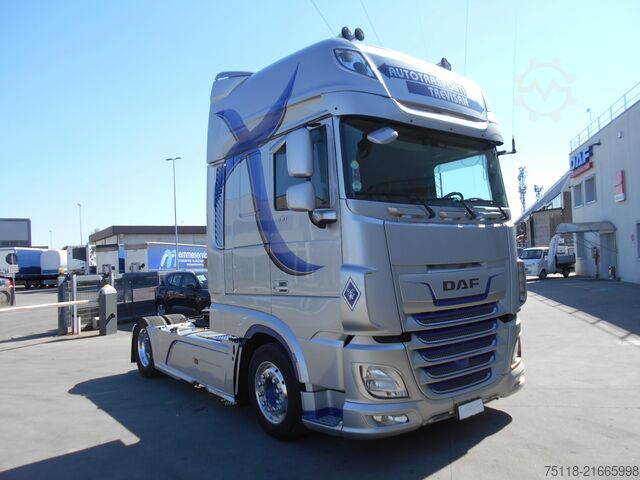Volumen SZM DAF XF 530 SSC - LOW DECK