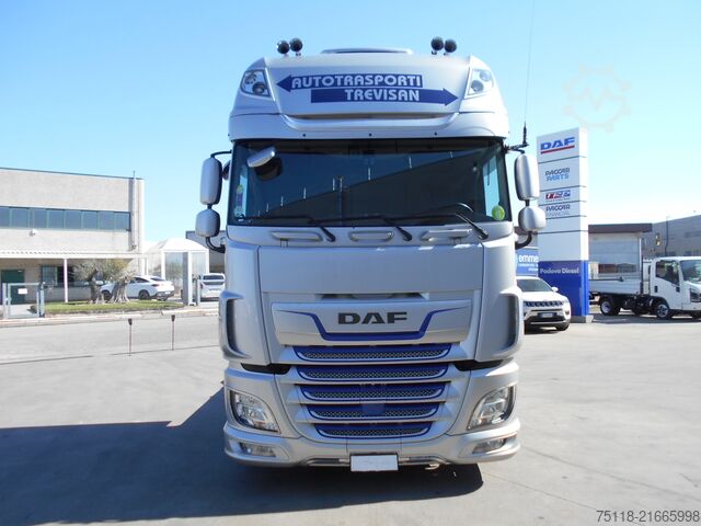Volumen SZM DAF XF 530 SSC - LOW DECK