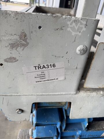 JLG 2646ES scissor lift, 2006 / 1300 hours, 10m working height JLG 2646ES schaarlift schaar hoogwerker 2006 / 1300uur 10mtr werkhoogte