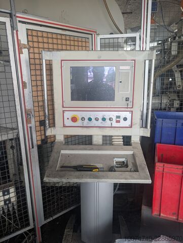 Gummiverarbeitungsmaschine DESMA S 712