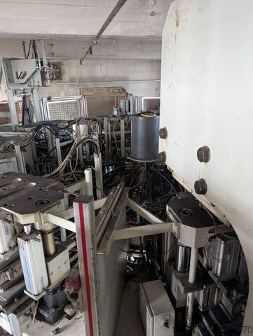 Gummiverarbeitungsmaschine DESMA S 712