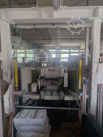 Gummiverarbeitungsmaschine DESMA S 712