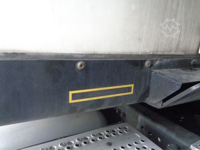 Kühlauflieger KRONE SD Carrier Doppelstock Trennwand Liftachse