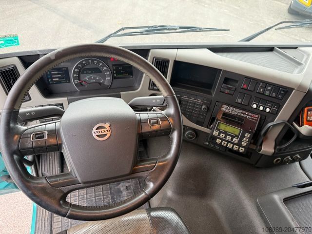 Kühlkoffer-LKW VOLVO FM330 6x2*4 Carrier Supra 1050 Nordic