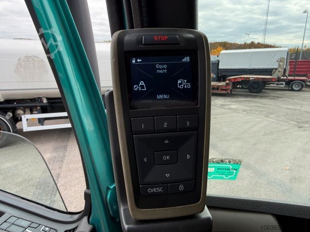 Kühlkoffer-LKW VOLVO FM330 6x2*4 Carrier Supra 1050 Nordic