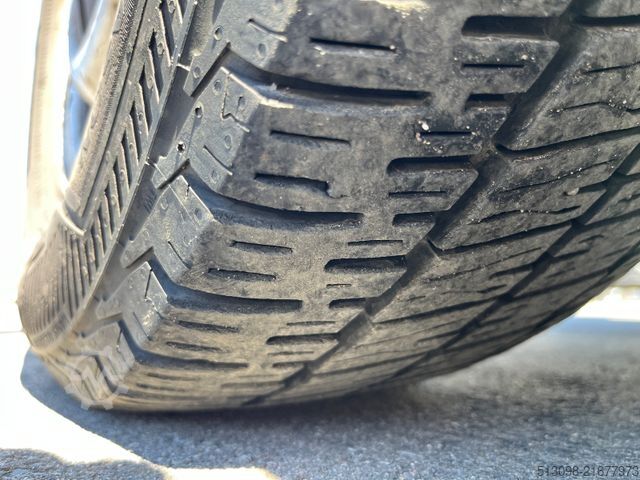 Kastenwagen VOLKSWAGEN CRAFTER 2,0 TDI HECKANTRIEB TEMPOMAT KLIMA AHK