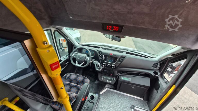 Stadtbus IVECO Daily Heckniederflur Elektro City Sprinter alt.