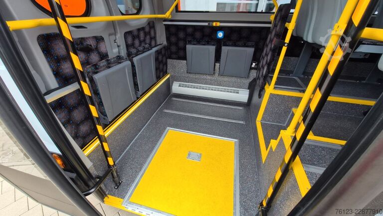 Stadtbus IVECO Daily Heckniederflur Elektro City Sprinter alt.