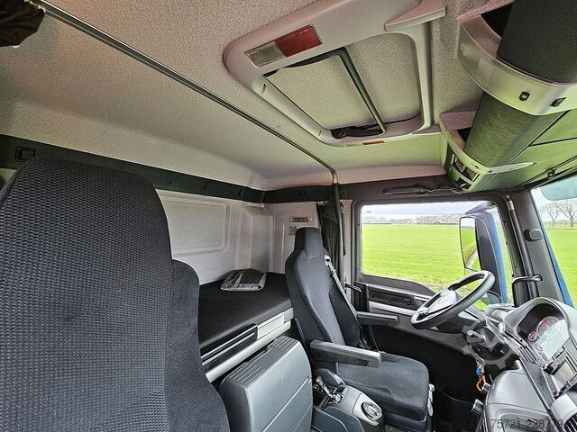 Standard-SZM MAN 18.480 TGS
