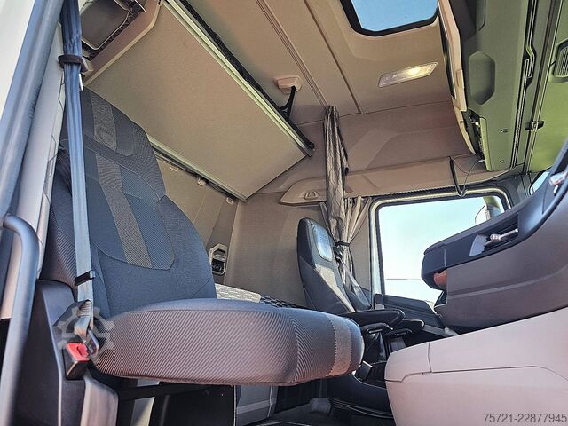 BDF-System DAF XG 480 FAR INTARDER