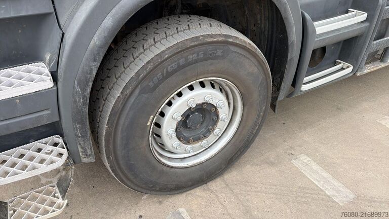 Standard-SZM Scania R580 (EURO 6 / FRENCH TRUCK / BIG HUB / 6X4 / T...