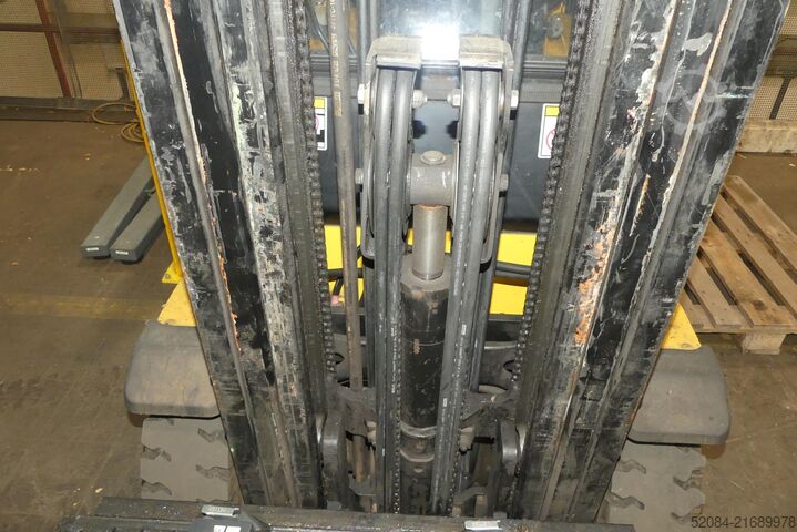 Yale - Treibgas-Gabelstapler Yale GDP30VX E2195