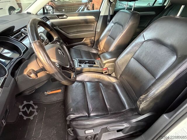Kleinbus VW Passat Variant 1.6 TDI 88 KW Motorschaden.....