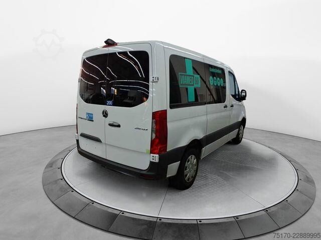 Ambulance Mercedes-Benz Sprinter 215 CDI 9G Krankentransport