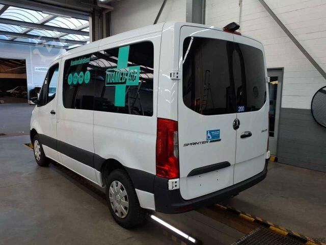Ambulance Mercedes-Benz Sprinter 215 CDI 9G Krankentransport