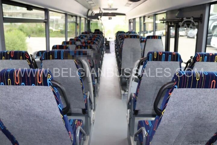 Intercitybus Iveco Crossway 13m Pop Light / Double middle door / N...