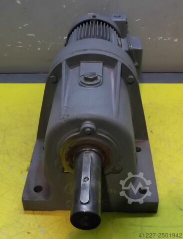 Gear motor 0.37 kW 6 rpm Bauer DK74E03H/178