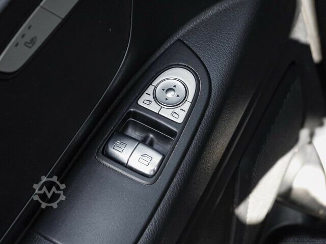 Kleinbus Mercedes-Benz Vito 114 TourerPro,lang,Automatik,8Sitze,Kamera