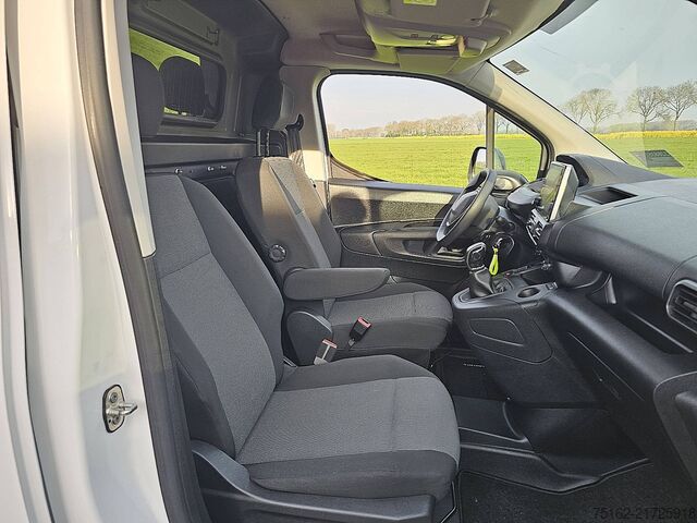 Suitcase PEUGEOT PARTNER 1.6 L1 Navi NAP Euro6 AC