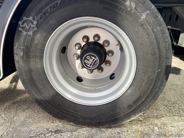 Low loader trailer Möslein TO 3 F Schwebheim Neuwertig 3 Achs Tieflader 8,10 m LadeflÀche