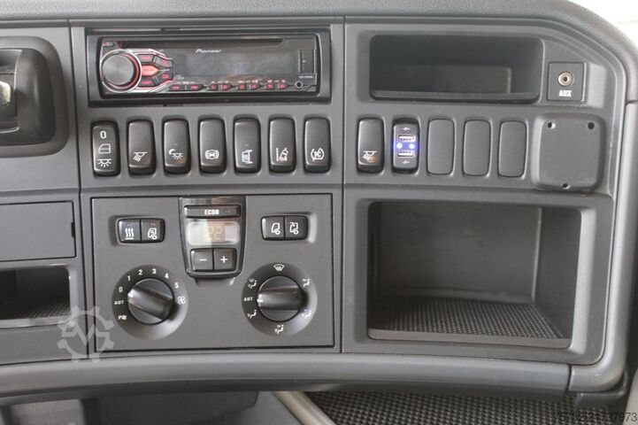 Volume tractor unit Scania R 450 Topline Mega-Volumen   Retarder   2 Tanks