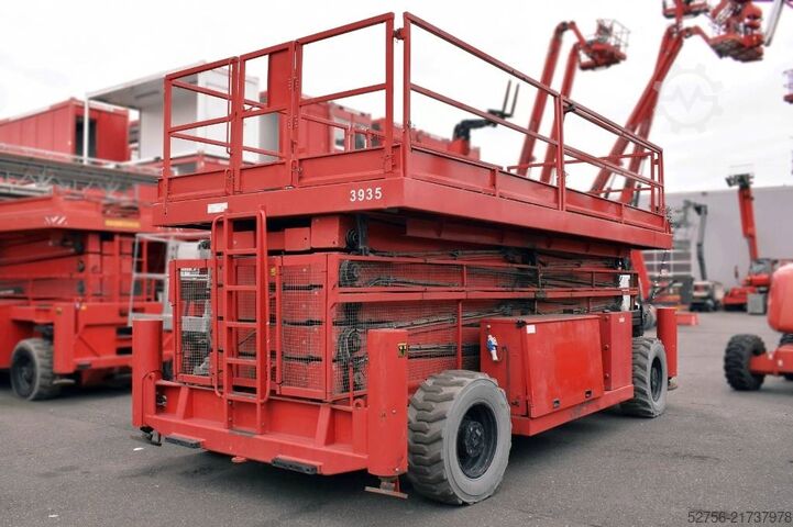 Scissor lift Holland Lift G-320DL30 4WDS/N