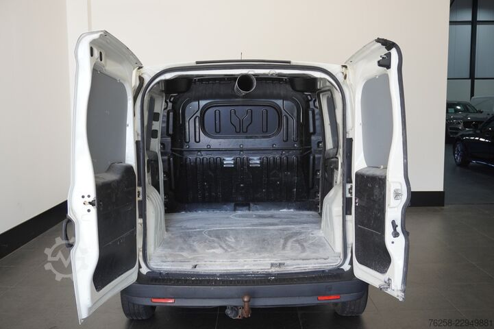 Hochdachkombi Opel Combo 1.3 CDTi - Airco - Cruise - Trekhaak - €2...