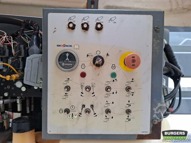 Gelenkteleskoparbeitsbühne Skyjack SJ51 AJ