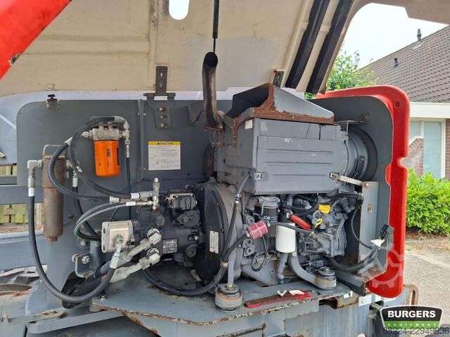 Gelenkteleskoparbeitsbühne Skyjack SJ51 AJ