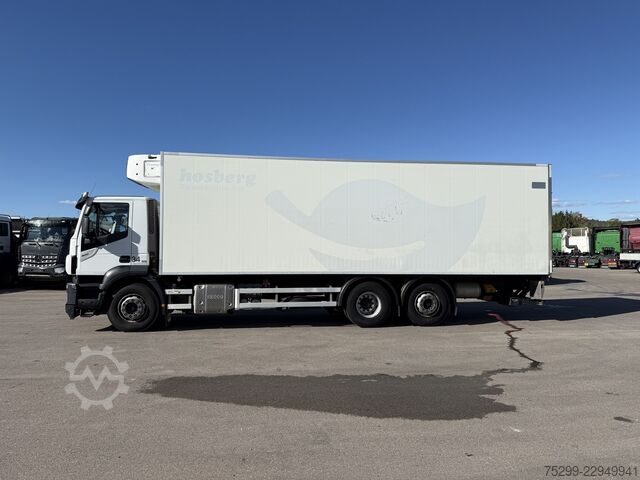 Iveco 260S40 6x2*4 Carrier Kühlkoffer Iveco 260S40 6x2*4 Carrier 1050