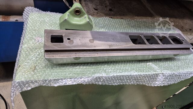 Tool Room Milling Machine - Universal DECKEL FP 1