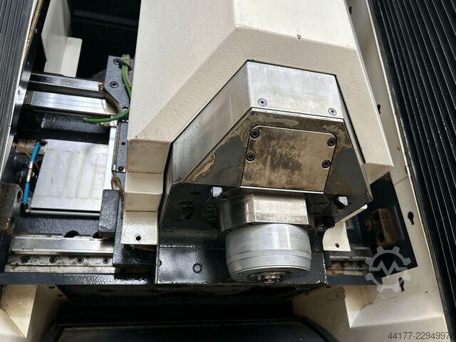 Universal Bearbeitungszentrum DMG MORI HSC 20 linear