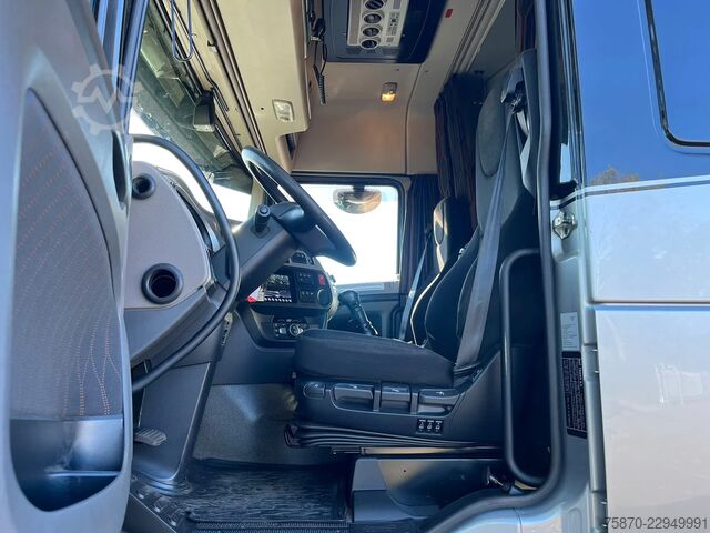 Standard-SZM DAF XF 530 FTG MANUAL