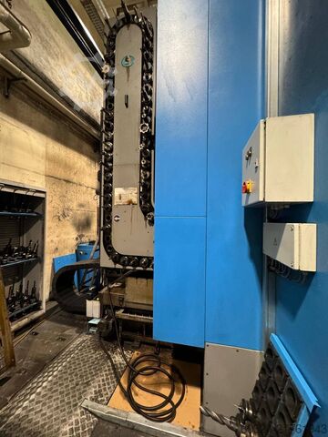 CNC - Bearbeitungszentrum 5 - Achsen AUERBACH IA 5B 3200 RT