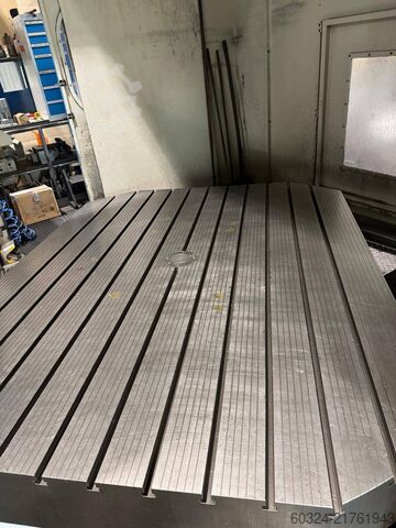 CNC - Bearbeitungszentrum 5 - Achsen AUERBACH IA 5B 3200 RT