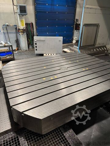 CNC - Bearbeitungszentrum 5 - Achsen AUERBACH IA 5B 3200 RT