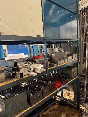 CNC - Bearbeitungszentrum 5 - Achsen AUERBACH IA 5B 3200 RT
