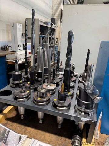 CNC - Bearbeitungszentrum 5 - Achsen AUERBACH IA 5B 3200 RT