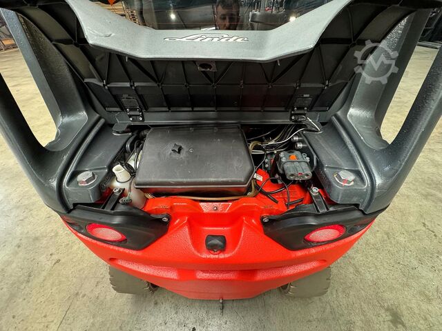 2019 serviced + safety inspection (UVV) valid until 09/2027, 12,341 operating hours Linde E25