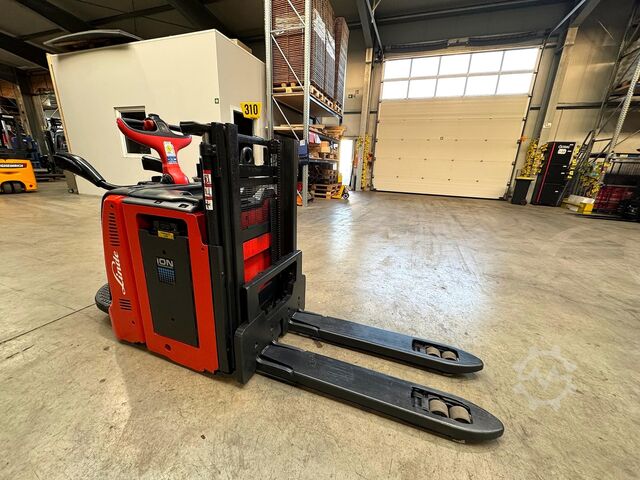 2019 serviced + safety inspection (UVV) valid until 04/2027, 1853 operating hours Linde D12HPAP