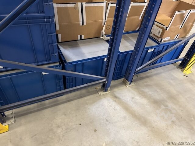 Pallet rack frame height approx. 8m, 500kg Jungheinrich Typ: B