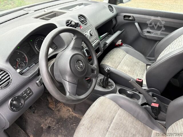Kastenwagen VW CADDY 1,6L + MANUAL + DEFECTE INJECTOREN