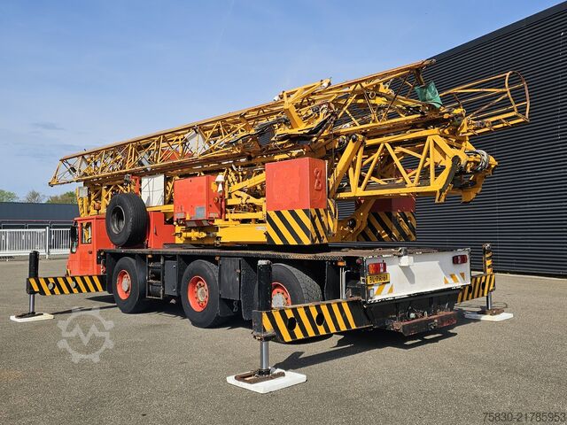 Crane truck Spierings AT3 SK345 / 6X4