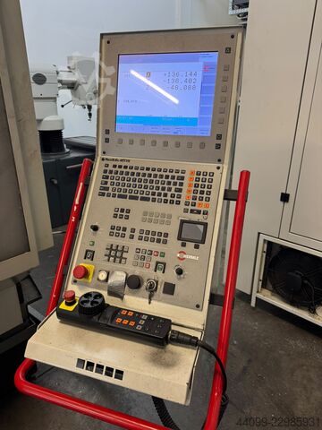 Bearbeitungszentrum HERMLE C 800 V