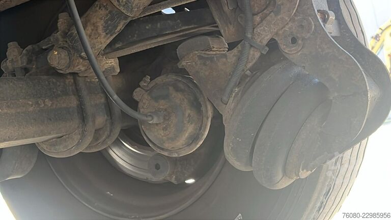Krone SDP27 (DISC BRAKES / BPW AXLES / FREINS DISQUE) EL25616 Krone SDP27 (DISC BRAKES / BPW AXLES / FREINS DISQUE)
