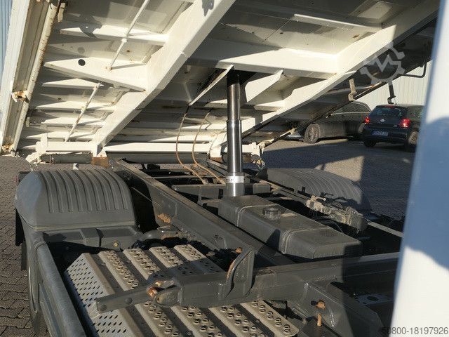 Transporter mit Kipper MERCEDES-BENZ 818 K Atego 4x2, Meiller, AHK, 3. Sitz, 168tkm.