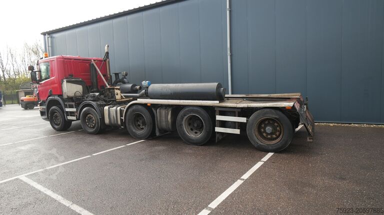 Fahrgestell mit Fahrerhaus Scania P 400 10X4 CHASSIS EURO 5 498.000KM