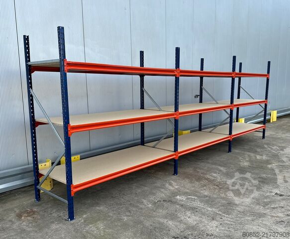 Wide span storage rack ca. 57 lfm. Weitspannregale H: 200 cm T: 80 cm , 400 kg Fachlast , 3 Ebenen