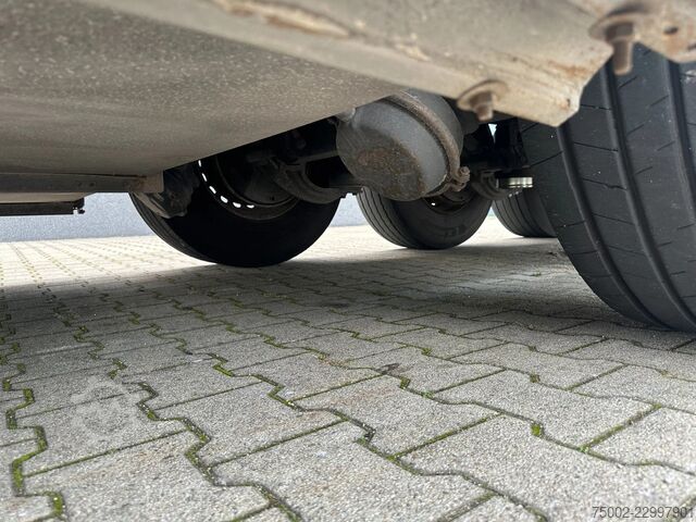 Krone 280cm inside height / liftaxle / palletbox / BPW+drumbrakes / NL-trailer / APK: 01-2027 Krone 280cm inside height / liftaxle / palletbox / BP...